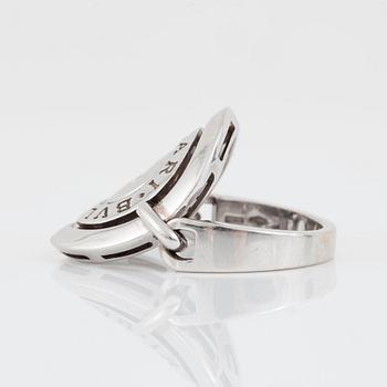 RING signerad Bulgari, modell Cerchi shield.
