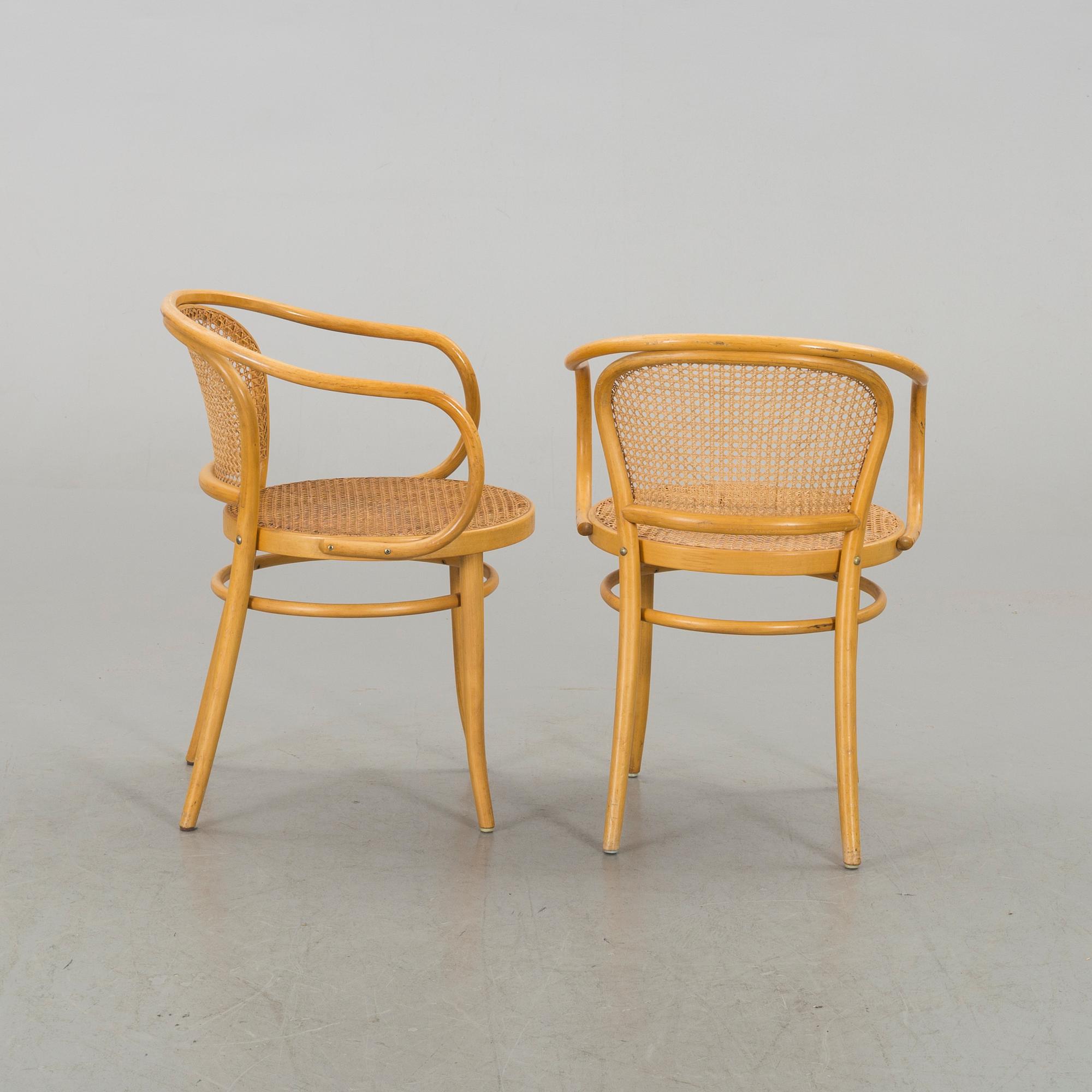 KARMSTOLAR, ett par, 1900-talets andra hälft.