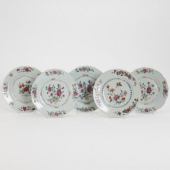 A set of five (3+1+1) famille rose plates, Qing dynasty, Qianlong (1736-95).