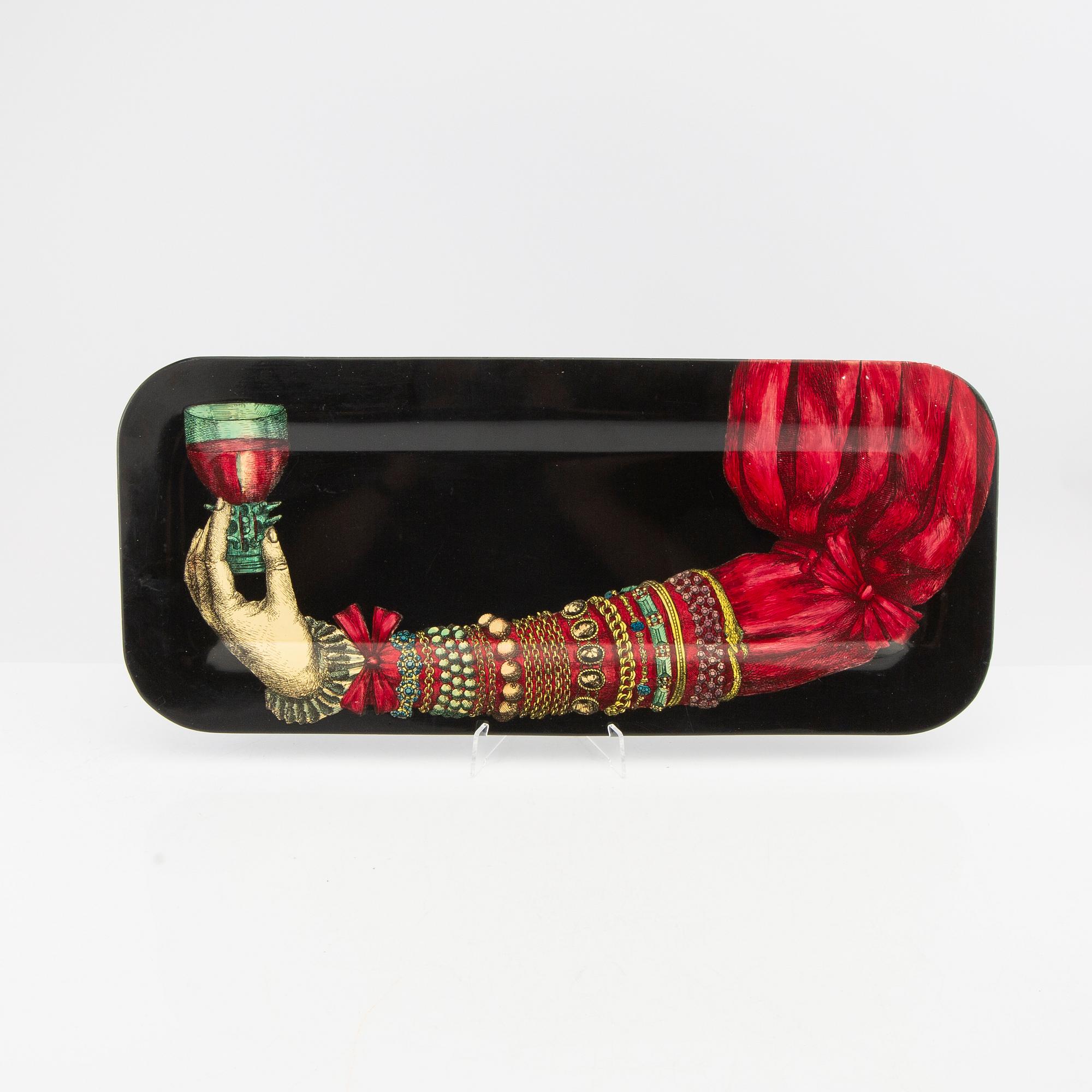 Piero Fornasetti, bricka 1900-talets mitt Italien.