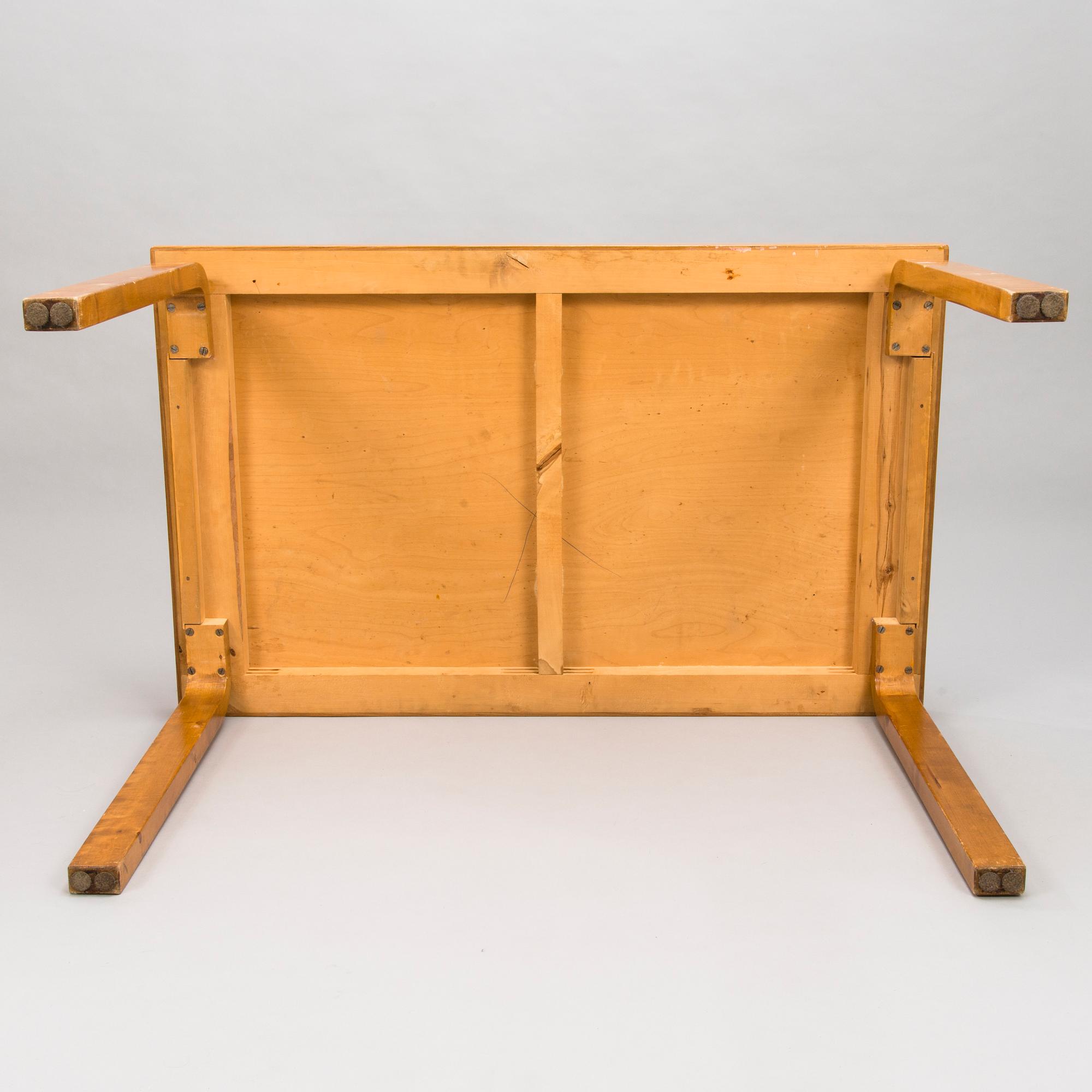 ALVAR AALTO, a early 1950's table for  O.Y. Huonekalu-ja Rakennustyötehdas A.B..