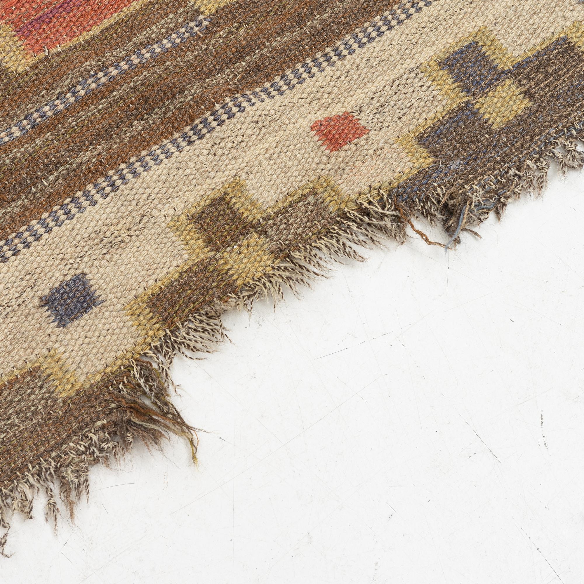 Märta Måås-Fjetterström, matta. "Bruna heden", rölakan, ca 255 x 148 cm, signerad MMF.