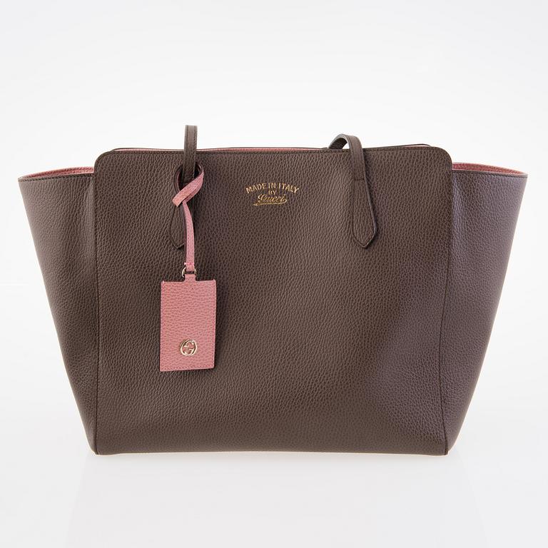 GUCCI Swing Medium Leather Tote Bag.