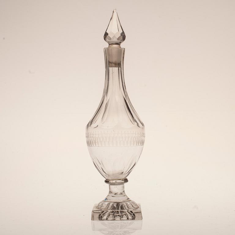 PARTI GLASFÖREMÅL, 5 delar, 1700/1800-tal.