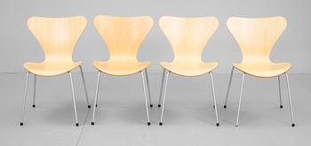 STOLAR, 4 st, "Sjuan", Arne Jacobsen, Fritz Hansen. 1999.