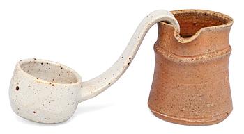 701. Kyllikki Salmenhaara, A SET OF TWO CERAMIC PCS.