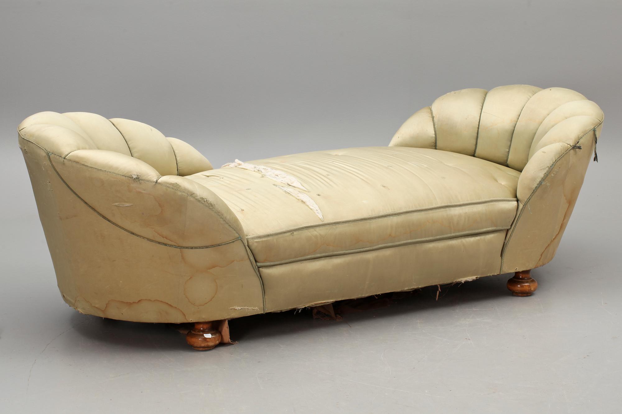 DAGBÄDD. Art-deco, 1900-talets första hälft.