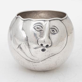 Olle Ohlsson, a sterling silver bowl/tumbler, Stockholm, Sweden 1998.