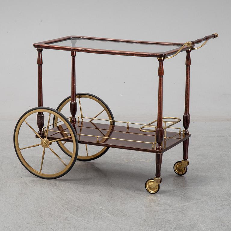 A drinks trolley, second half of the 20th Century.