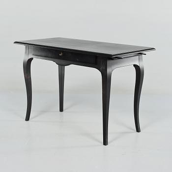 SKRIVBORD, "Österbybruk", ur IKEA:s 1700-tals serie, 1900-talets sista kvartal.