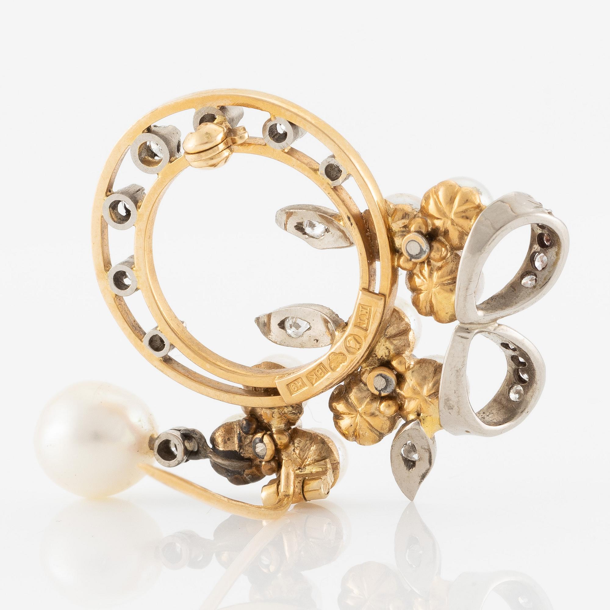Brooch, K. Torndal, 18K gold with pearls and brilliant-cut diamonds, clasp with larger pearl.