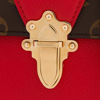 LOUIS VUITTON, A Monogram 'Victoire' Bag.