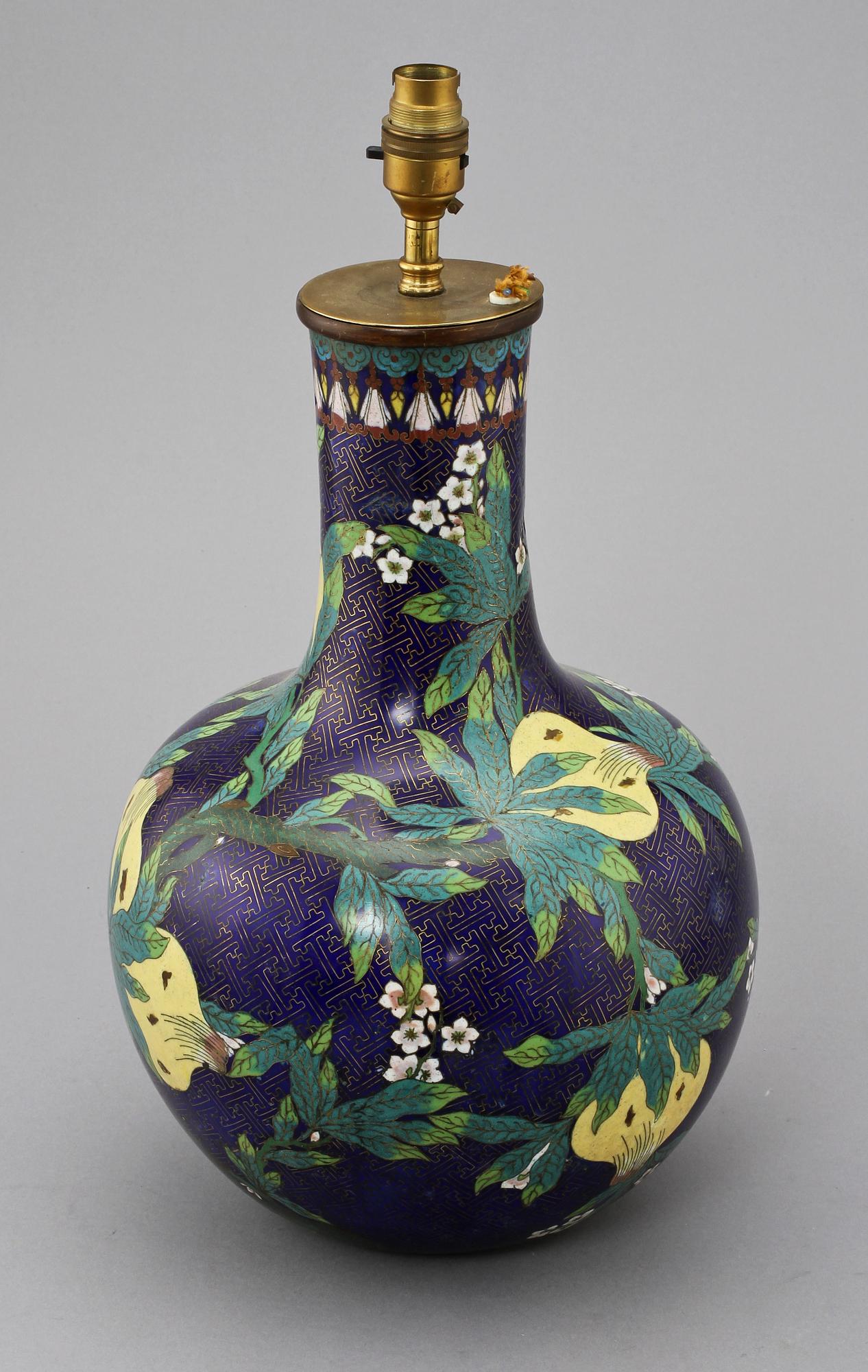 BORDSLAMPA, cloisonné, 1800/1900-tal.