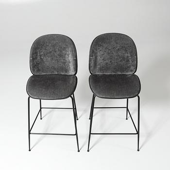 GamFratesi, barstolar, ett par, "Bettle", Gubi, modern tillverkning.
