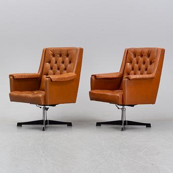 A pair of easy chairs, Ring Möbelfabrikk, Norway, second half of the 20th century.