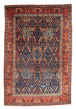 293. A carpet, antique Tabriz, ca 470 x 312,5 cm.