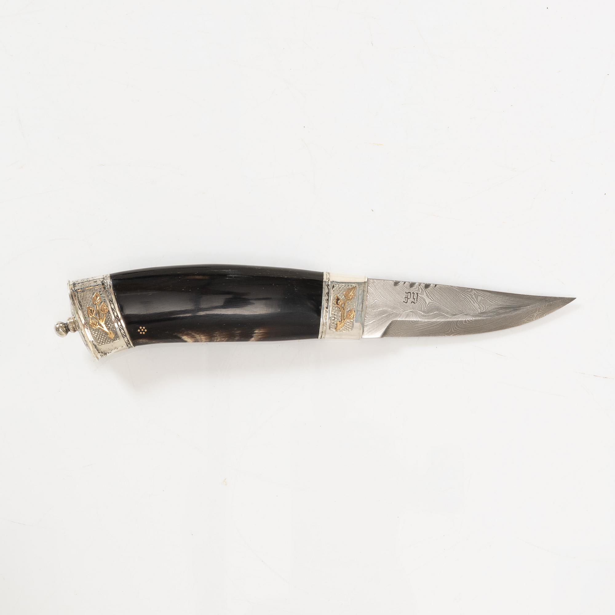 Knife-Jocke (Jan Olsson) Sörböle, knife in sheath, signed.