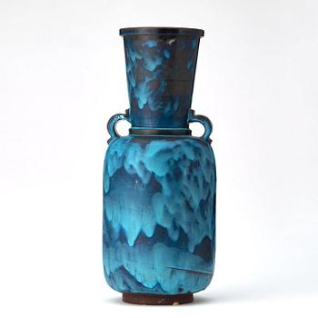 Wilhelm Kåge, a 'Farsta' stoneware vase, Gustavsberg 1939.