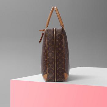 RESVÄSKA, Louis Vuitton, "Sirius 55".
