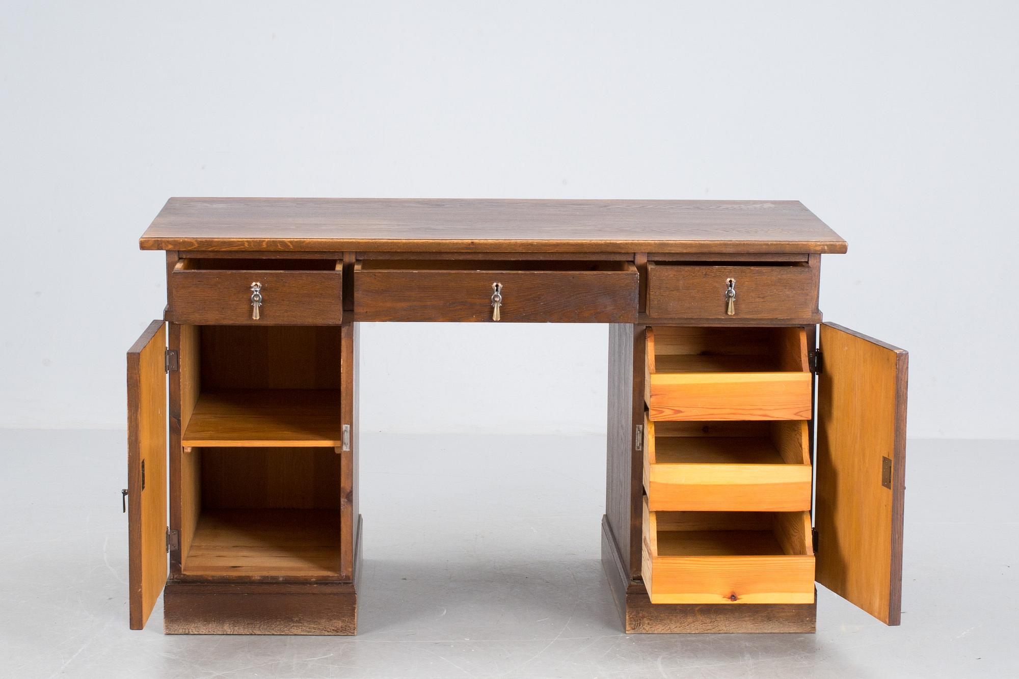 SKRIVBORD och STOL, jugend, 1900-talets början.