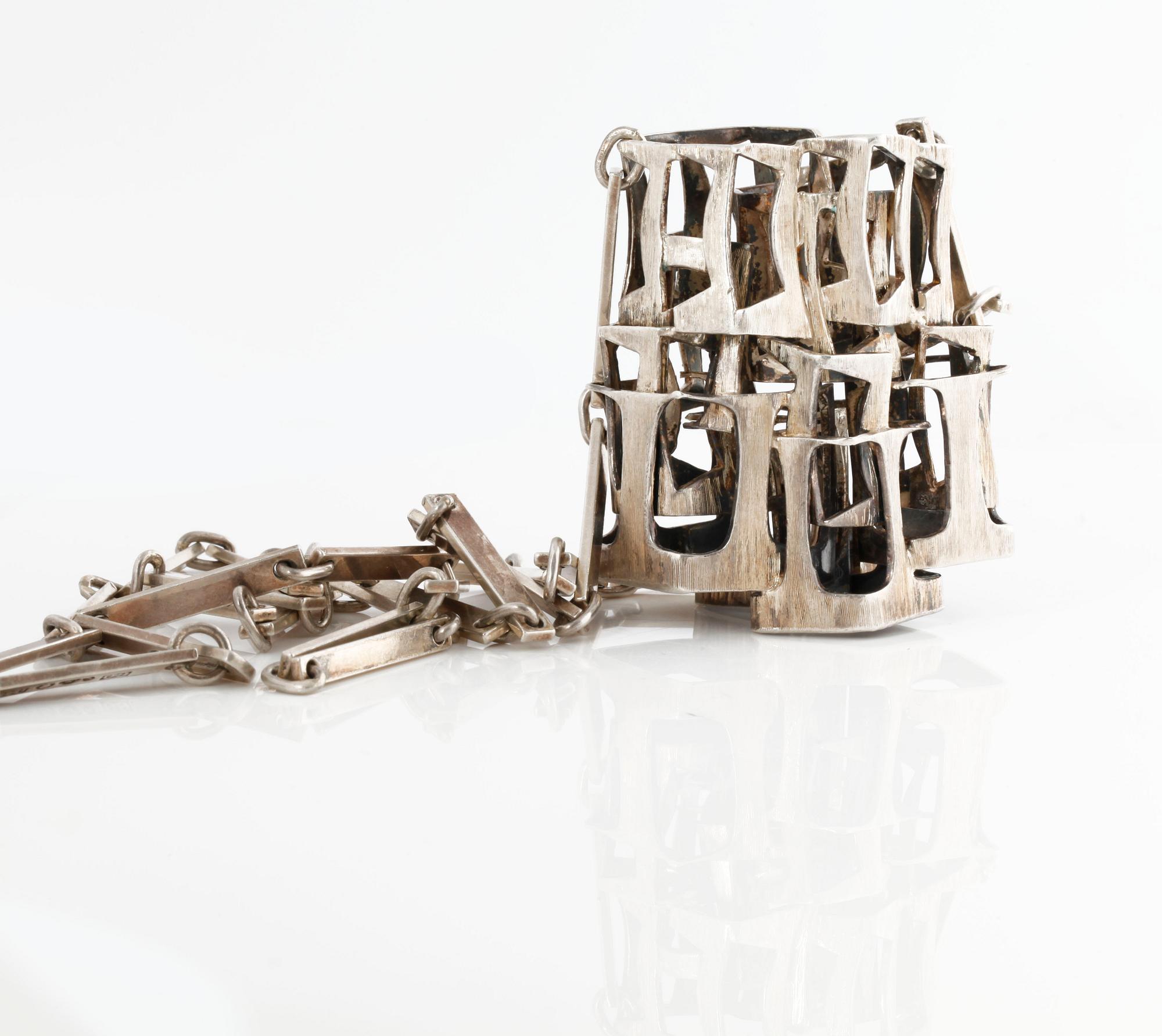 A necklace made by Ray Urban in Stockholm in 1970.