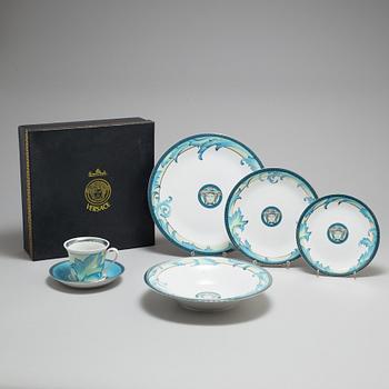 VERSACE, an 18-piece porcelain service 'Arabesque' from Rosenthal.