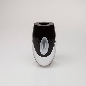 GLASSKULPTUR / VAS, "Claritas", signerad Timo Sarpaneva Iittala 2009.
