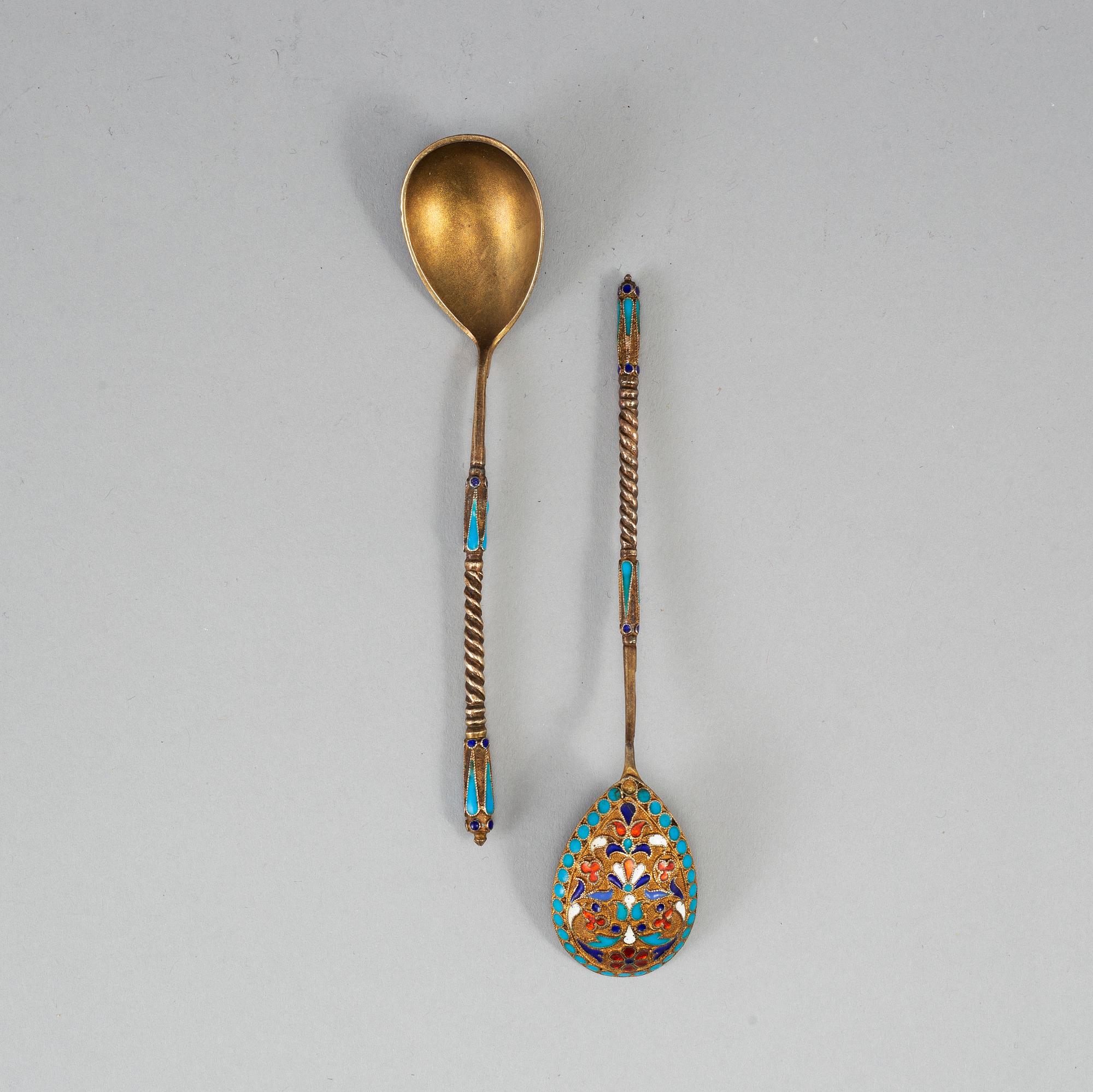 A set of twelve 19th century silver-gilt and cloisonné enameled tea-spoons, marked Gustav Klingert, Moscow 1880's.