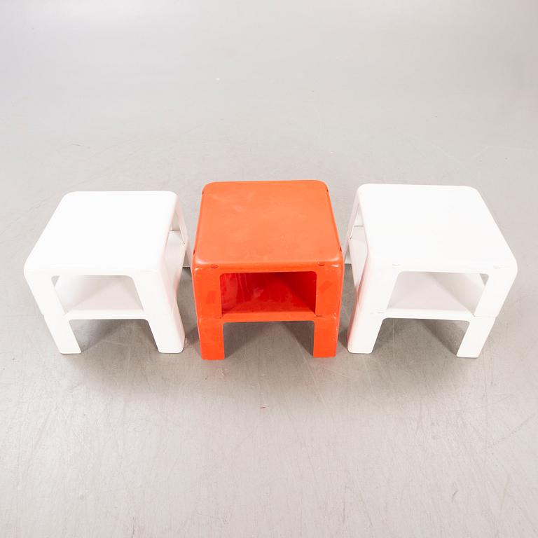 A set of 4+s Mario Bellini, tables/side tables for C&B, designed in 1966.