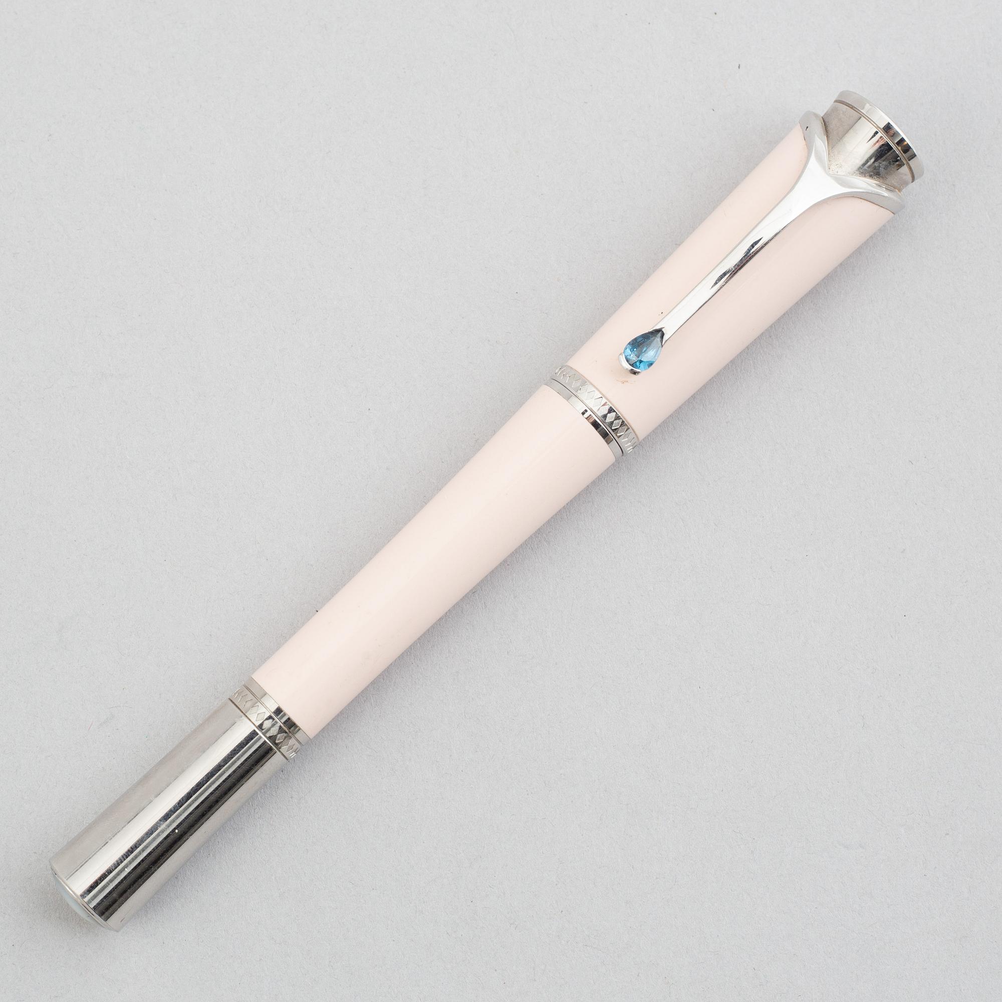 A fountain pen, Montblanc "Muses Poudré Special Edition Fountain Pen M".