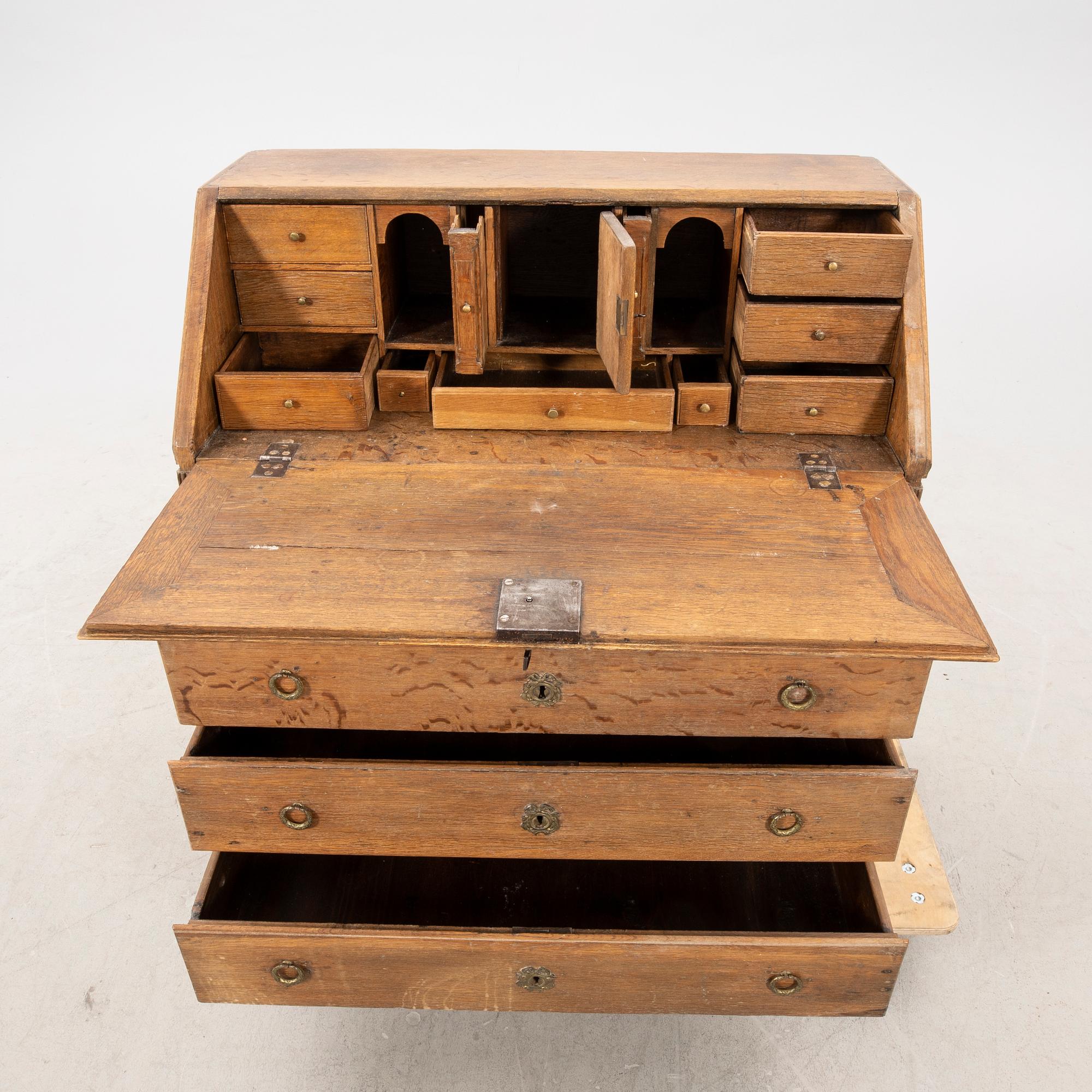 A 19th century oak writing desk.