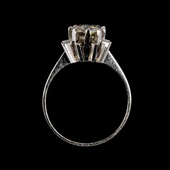 RING, briljantslipad diamant, ca 0.90 ct.