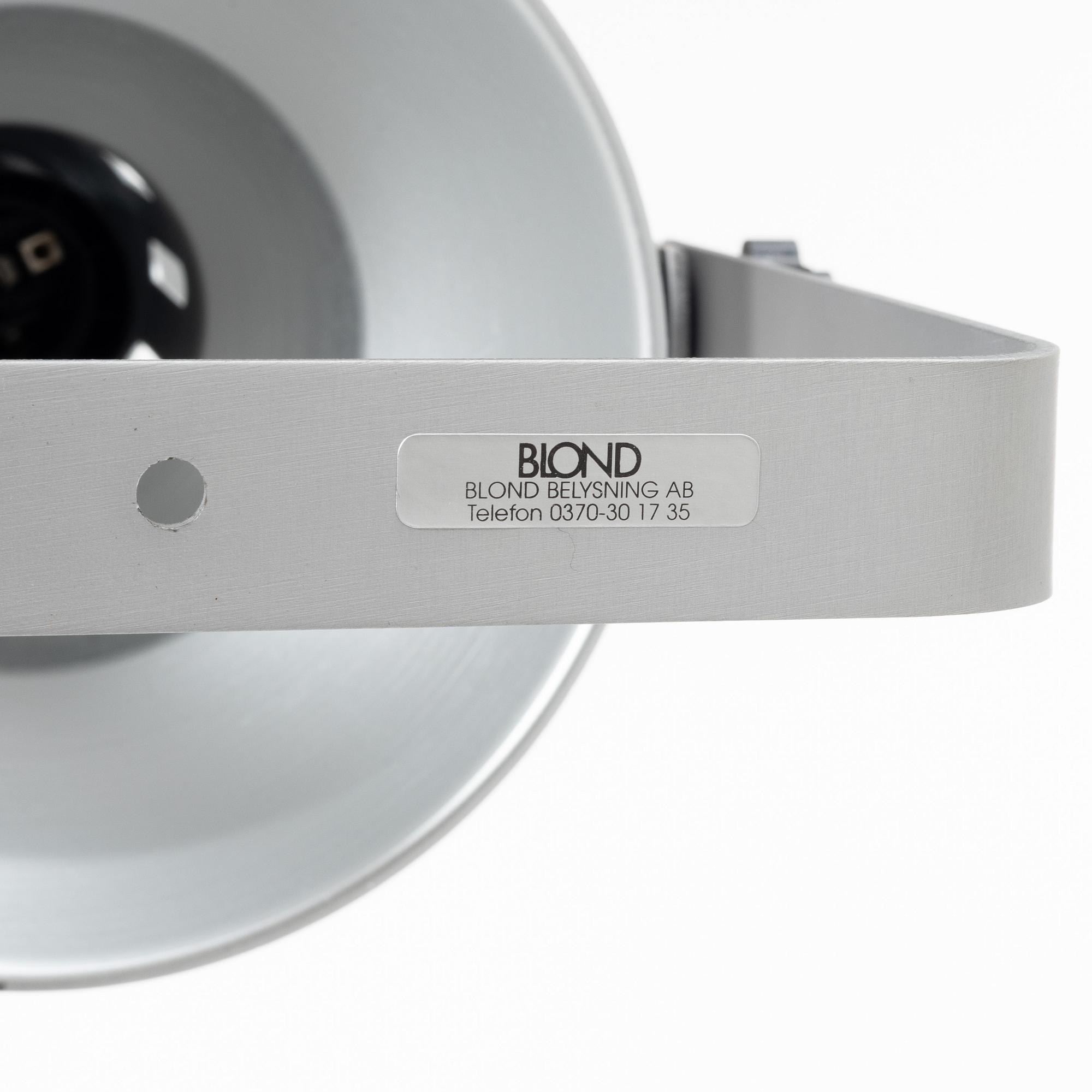 Yrjö Kukkapuro, a 'YK100AR' pendent lamp, blond Belysning, Sweden, 2020's.