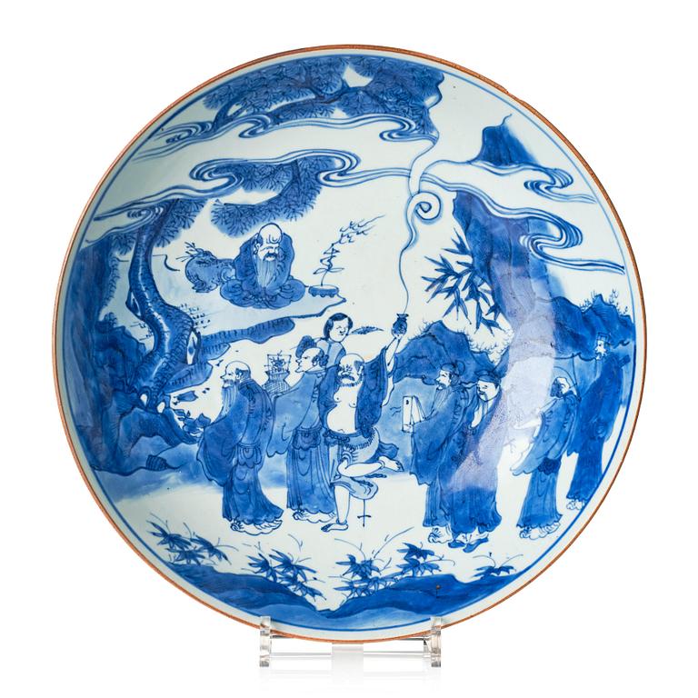 A blue and white 'Eight Immortals' dish, 17th century.