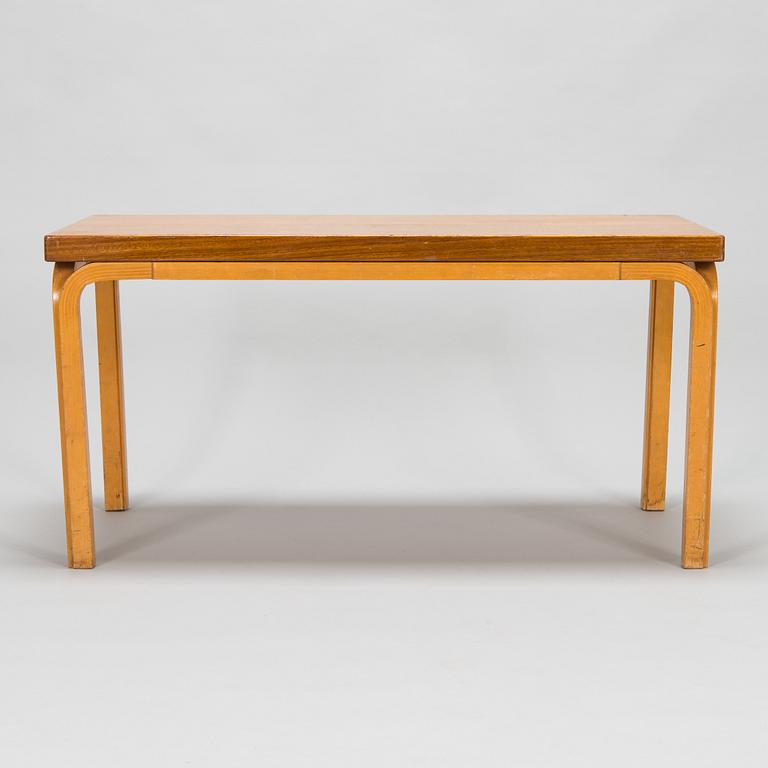 Alvar Aalto, soffbord, för O.Y. Huonekalu- ja Rakennustyötehdas A.B. 1950-tal.
