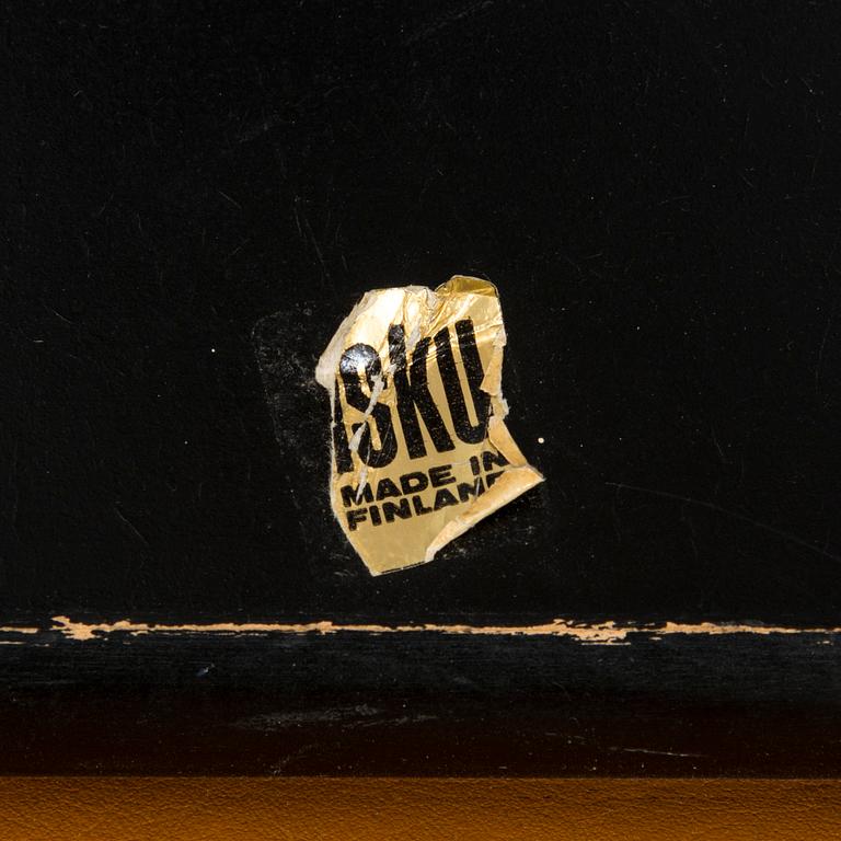 Kurt Hvitsjö, fåtölj "Hannibal" Isku 1970-tal.