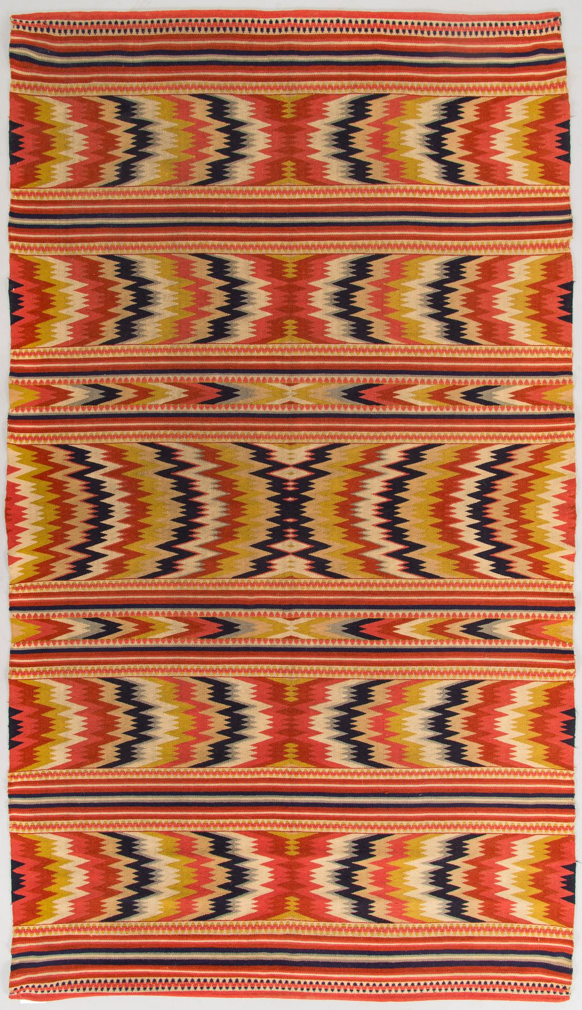 Kudos, rölakan, noin 1900. N. 185 x 106 cm.