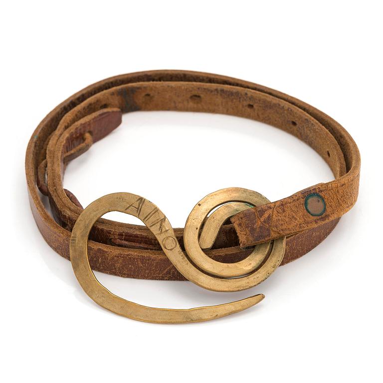 Alexander Calder, belt buckle with leather strap 1938.