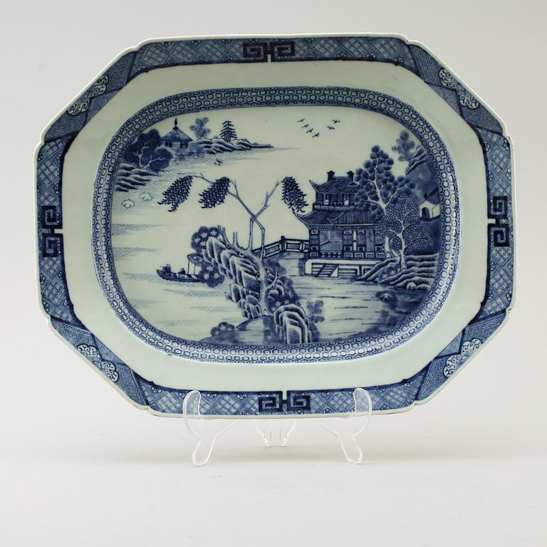 STEKFAT, porslin, Kina, 1700-/1800-tal.