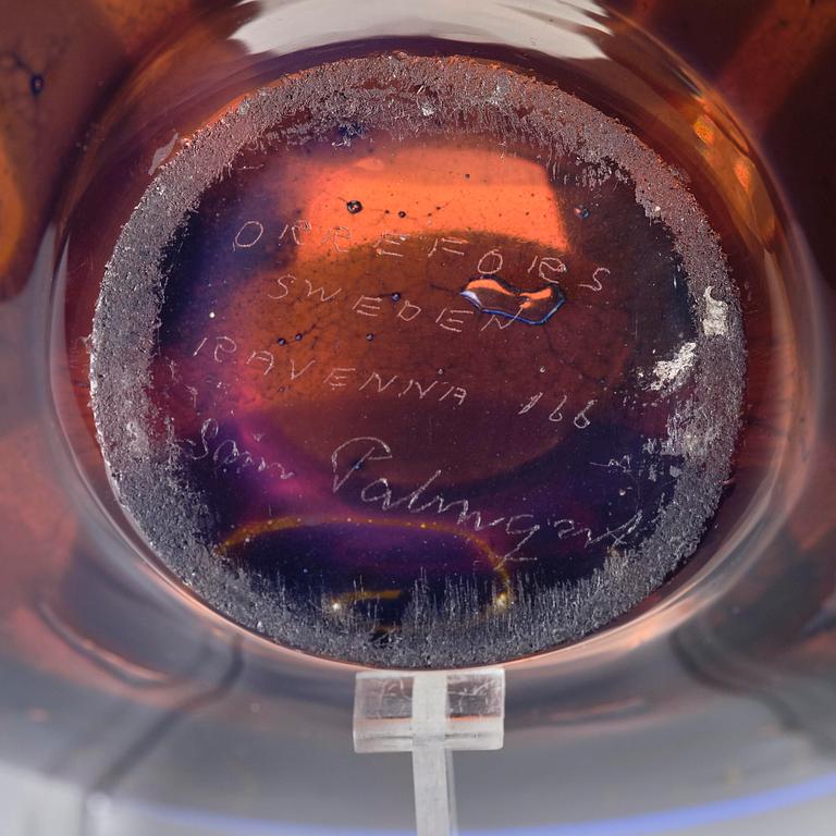 Sven Palmqvist, a ravenna glass bowl, Orrefors 1951, no 166.