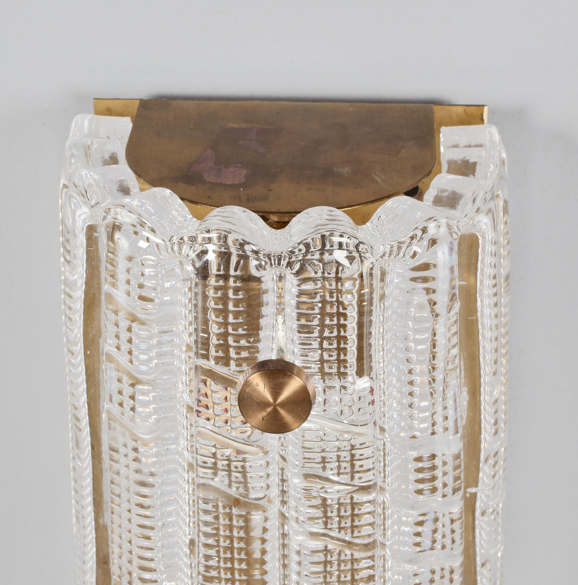 VÄGGLAMPOR, ett par, Carl Fagerlund, Fagerlund, Orrefors, 1900-talets andra hälft.