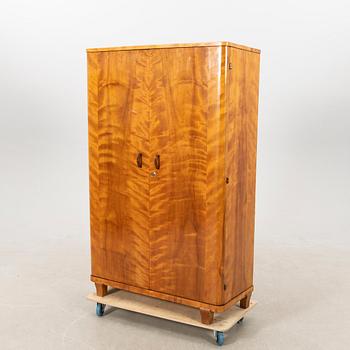 Wardrobe, first half of the 20th century.