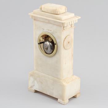 BORDSUR, Schmidt in Carlsruhe, Tyskland, 1800-talets andra hälft.