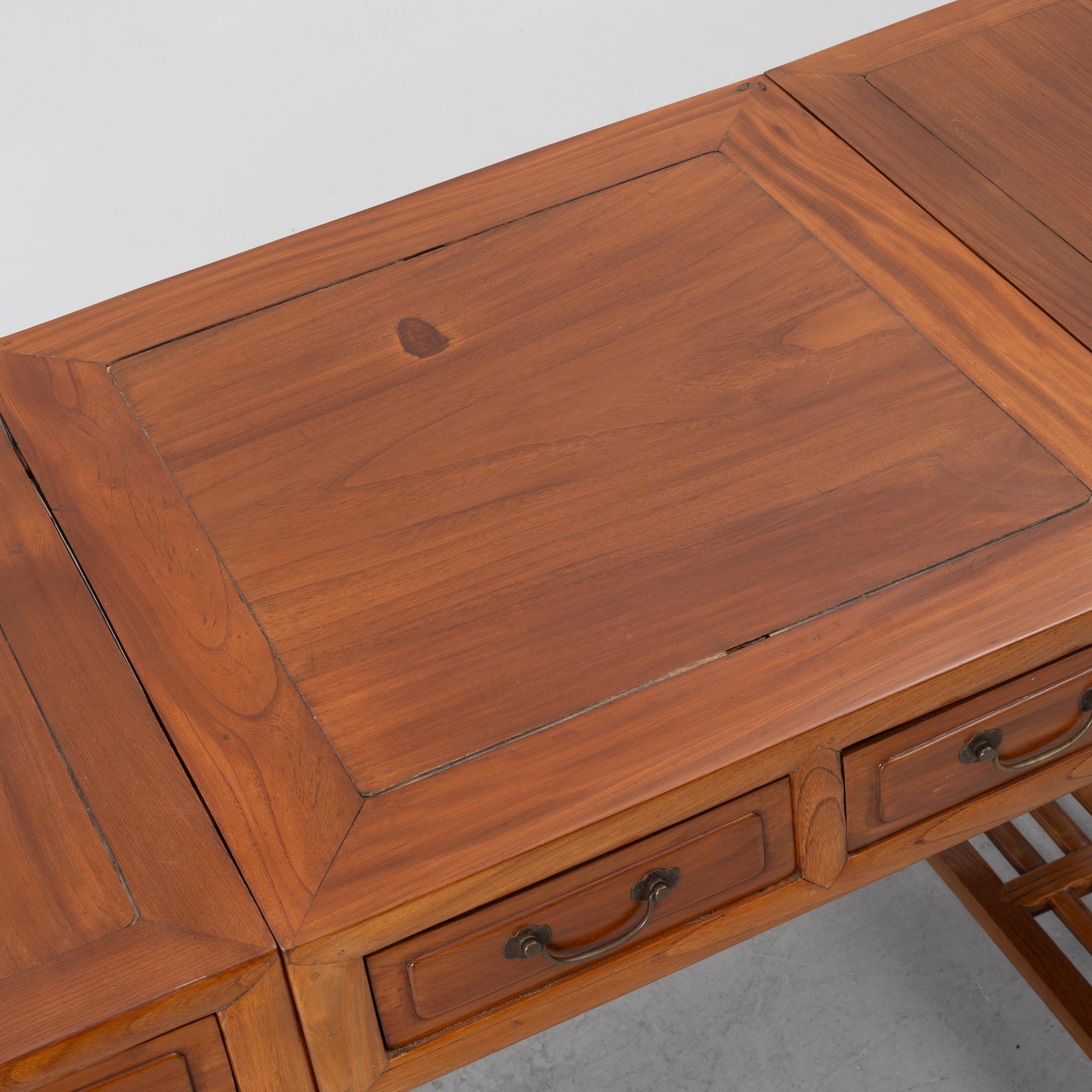 Skrivbord, Kina, sen Qingdynasti.