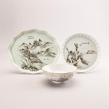 A set of two Japanese porcelain trays and a bowl 20th century.