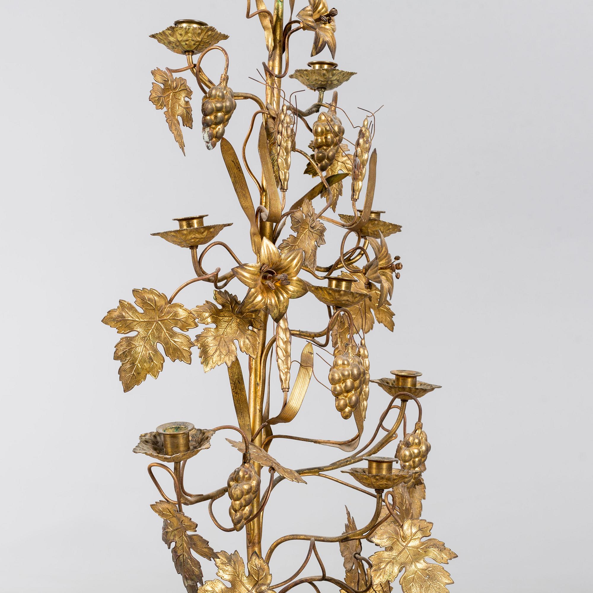 KYRKOKANDELABER, Frankrike 1900-tal.