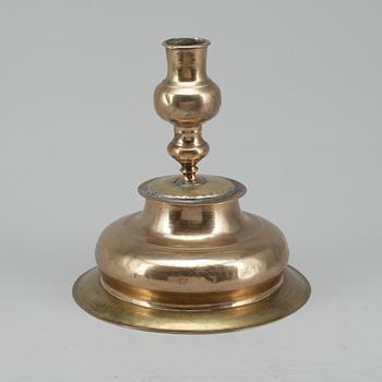 LJUSSTAKE, mässing, barock, 1600-tal.