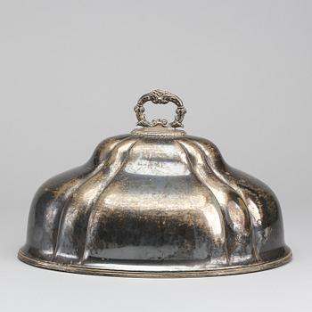 A plate cover, around 1900.