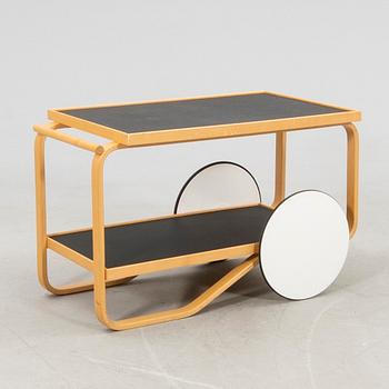 Alvar Aalto, serveringsvagn, modell 901, Artek, Finland 1980-talets slut.