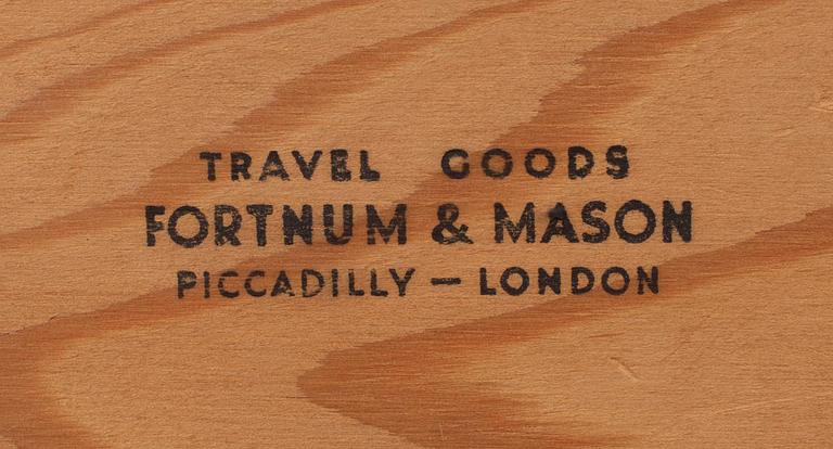 RESEKOFFERT, Fortnum & Mason, London 1900-talets början.